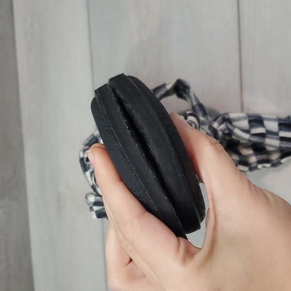 Sanuk Yoga Womens Sandals Flip Flop Flats shoes sz 9 - Picture 6 of 9